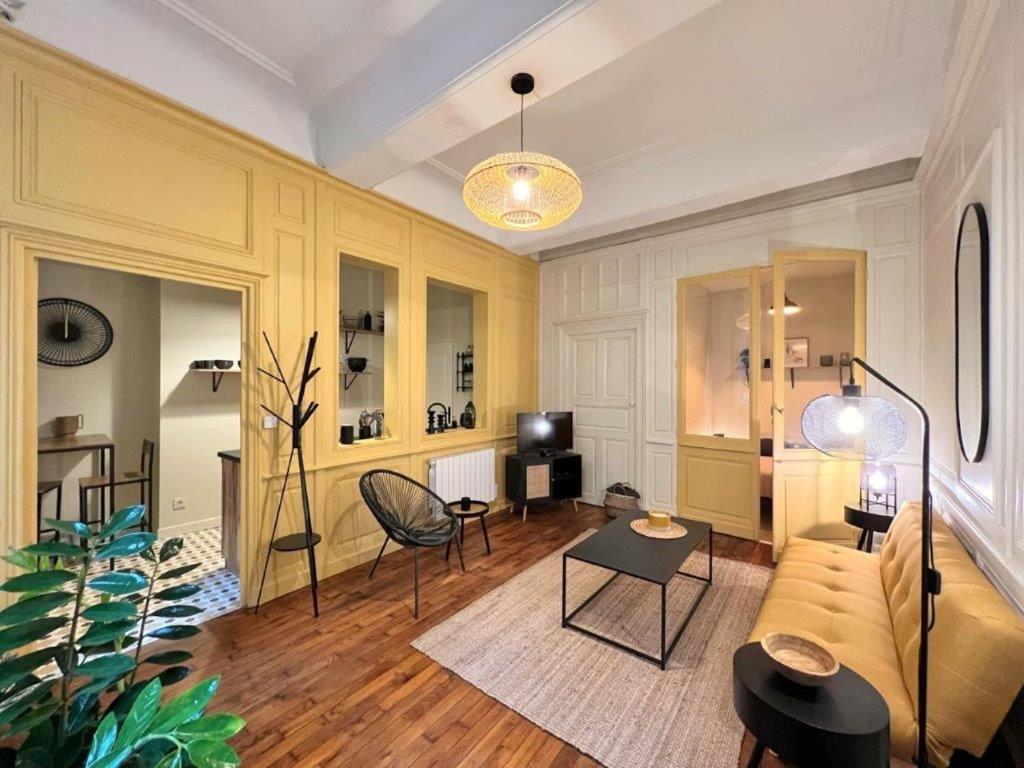 Le Boudoir De Clem Apartment Chalon-sur-Saône Exterior foto
